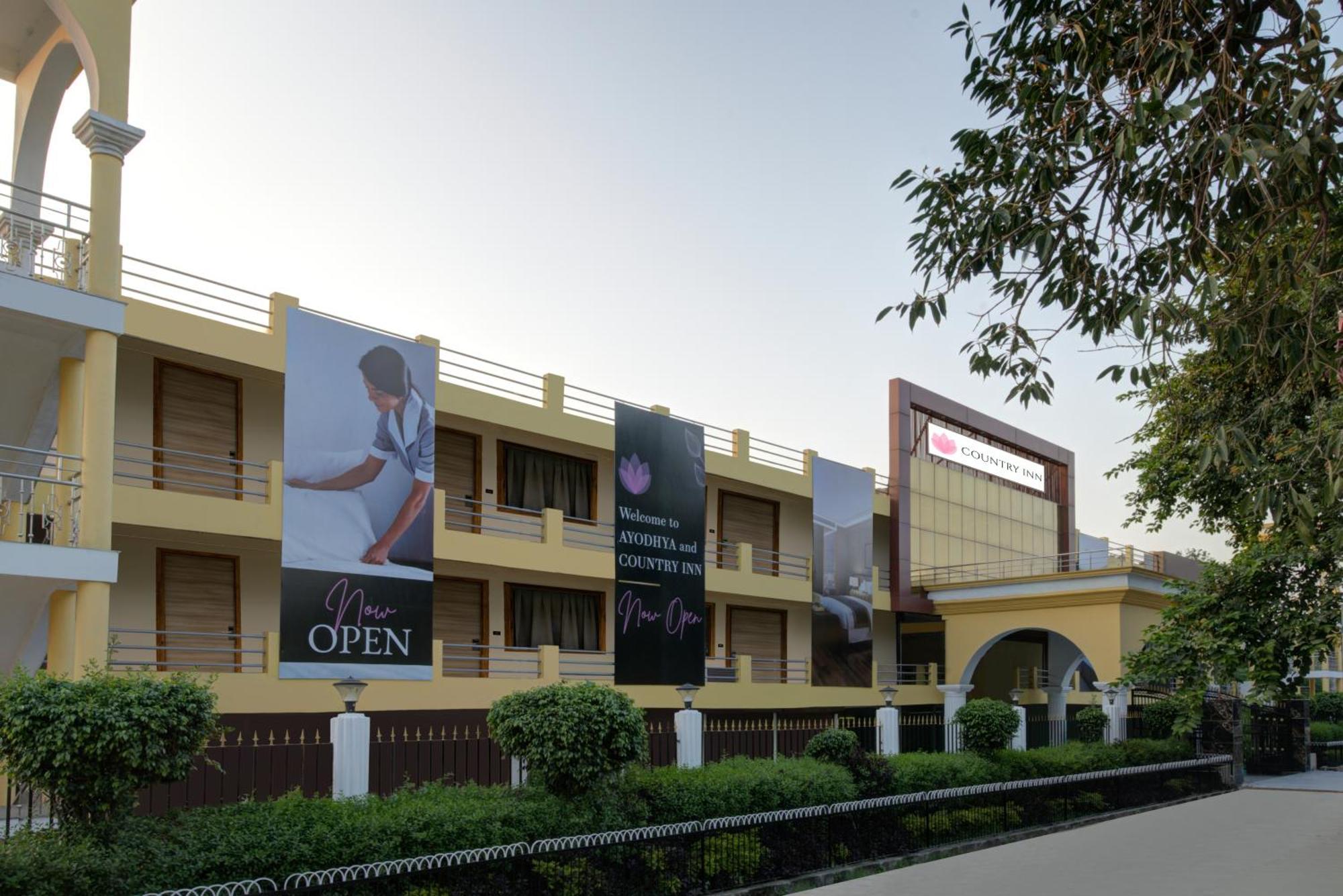 Country Inn Ayodhya - Opposite Airport 외부 사진