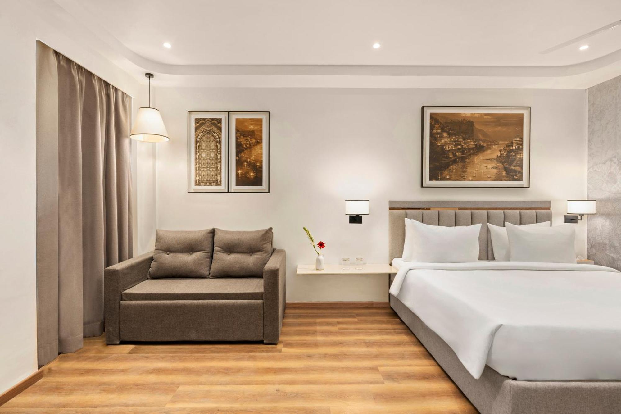 Country Inn Ayodhya - Opposite Airport 외부 사진