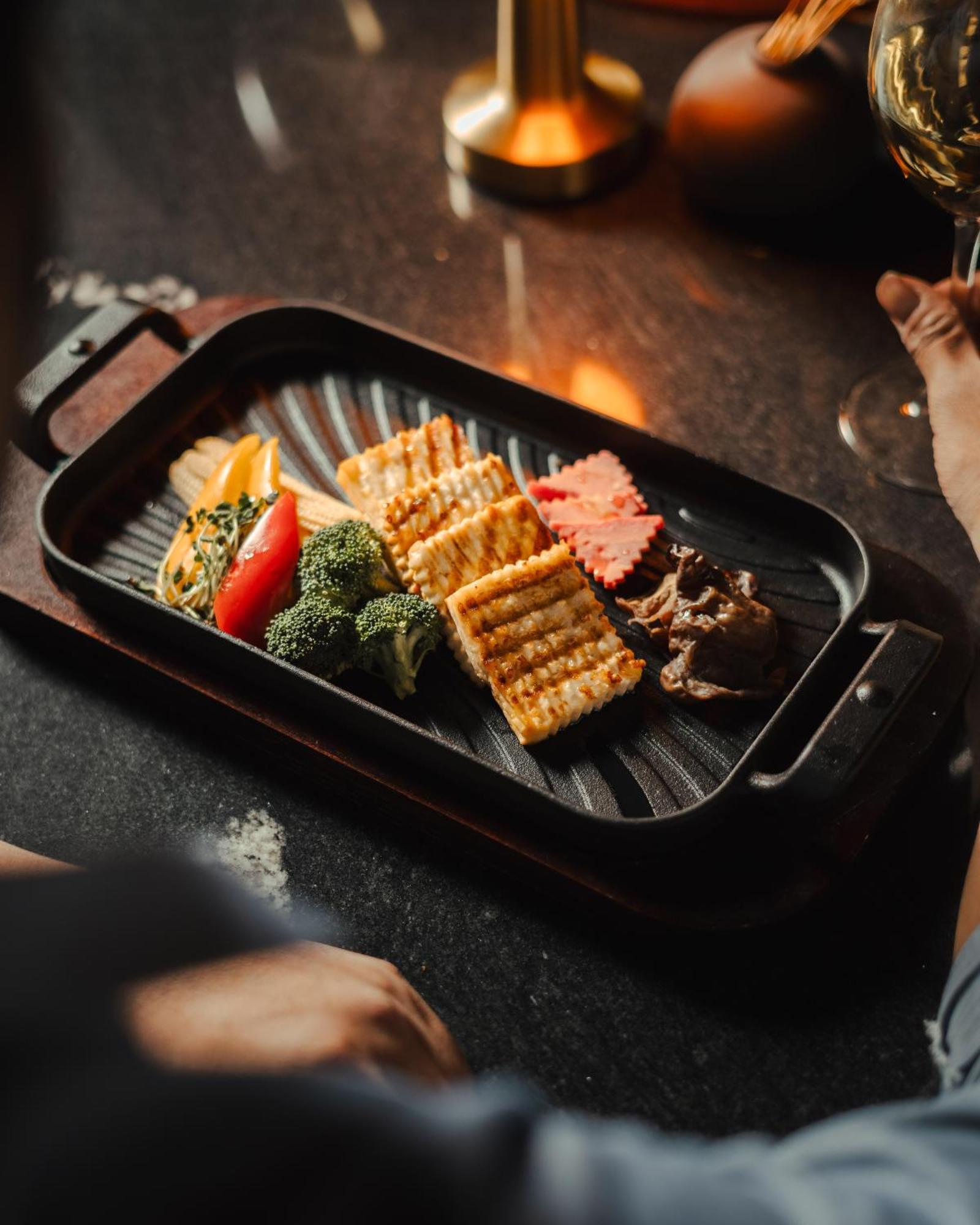 Country Inn Ayodhya - Opposite Airport 외부 사진
